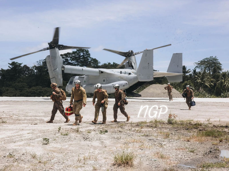 three-way-marine-combat-exercise